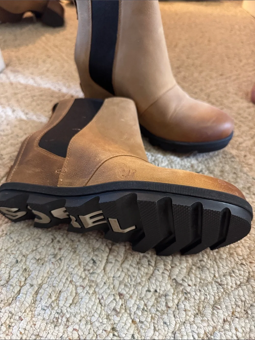 Sorel Tan Chelsea Ankle Boots with Black Elastic Panels